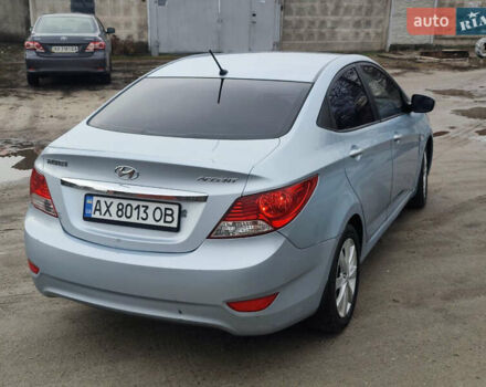 Серый Хендай Акцент, объемом двигателя 1.6 л и пробегом 267 тыс. км за 6500 $, фото 12 на Automoto.ua