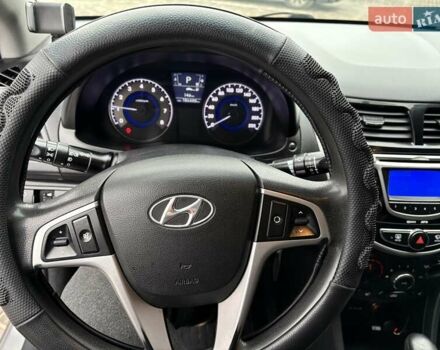 Серый Хендай Акцент, объемом двигателя 1.6 л и пробегом 186 тыс. км за 7900 $, фото 33 на Automoto.ua