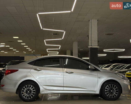 Хендай Акцент 2011 в Николаеве на Automoto.ua Серый Хендай Акцент, объемом двигателя 1.4 л и пробегом 204 тыс. км за 7599 $, фото 11 на Automoto.ua