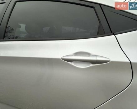 Серый Хендай Акцент, объемом двигателя 1.4 л и пробегом 180 тыс. км за 8100 $, фото 15 на Automoto.ua