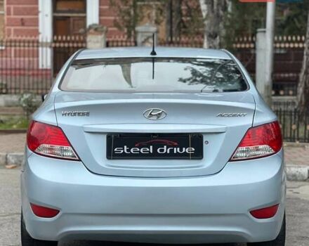 Сірий Хендай Акцент, об'ємом двигуна 1.4 л та пробігом 172 тис. км за 7299 $, фото 6 на Automoto.ua