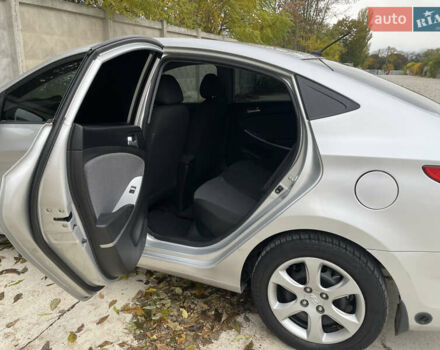Хендай Акцент 2011 у Одесі на Automoto.ua Сірий Хендай Акцент, об'ємом двигуна 1.4 л та пробігом 184 тис. км за 7200 $, фото 49 на Automoto.ua