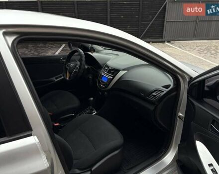 Серый Хендай Акцент, объемом двигателя 1.6 л и пробегом 186 тыс. км за 7900 $, фото 27 на Automoto.ua