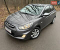 Серый Хендай Акцент, объемом двигателя 1.4 л и пробегом 125 тыс. км за 7500 $, фото 4 на Automoto.ua