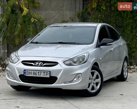 Хендай Акцент 2011 у Одесі на Automoto.ua Сірий Хендай Акцент, об'ємом двигуна 1.4 л та пробігом 184 тис. км за 7200 $, фото 8 на Automoto.ua