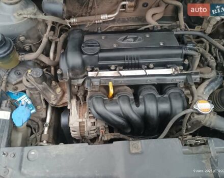 Серый Хендай Акцент, объемом двигателя 1.4 л и пробегом 128 тыс. км за 7150 $, фото 1 на Automoto.ua