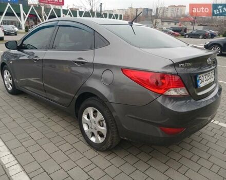 Серый Хендай Акцент, объемом двигателя 1.4 л и пробегом 238 тыс. км за 5950 $, фото 5 на Automoto.ua