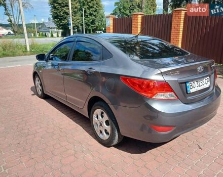 Сірий Хендай Акцент, об'ємом двигуна 1.4 л та пробігом 236 тис. км за 6750 $, фото 5 на Automoto.ua