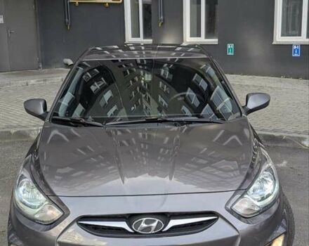 Серый Хендай Акцент, объемом двигателя 1.4 л и пробегом 233 тыс. км за 6250 $, фото 9 на Automoto.ua