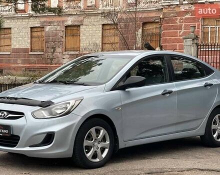 Сірий Хендай Акцент, об'ємом двигуна 1.4 л та пробігом 172 тис. км за 7299 $, фото 1 на Automoto.ua