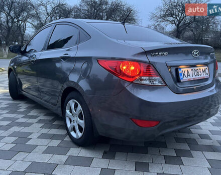 Серый Хендай Акцент, объемом двигателя 1.6 л и пробегом 194 тыс. км за 7900 $, фото 6 на Automoto.ua