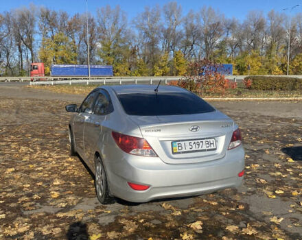 Хендай Акцент 2011 у Полтаві на Automoto.ua Сірий Хендай Акцент, об'ємом двигуна 1.4 л та пробігом 171 тис. км за 6499 $, фото 3 на Automoto.ua