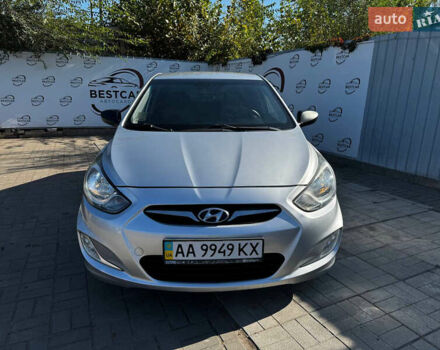 Сірий Хендай Акцент, об'ємом двигуна 1.4 л та пробігом 200 тис. км за 6300 $, фото 4 на Automoto.ua