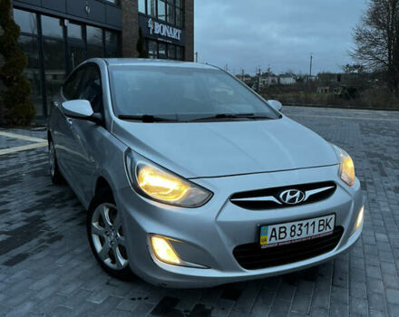 Серый Хендай Акцент, объемом двигателя 1.4 л и пробегом 79 тыс. км за 8100 $, фото 1 на Automoto.ua