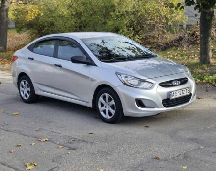 Серый Хендай Акцент, объемом двигателя 1.4 л и пробегом 173 тыс. км за 6800 $, фото 2 на Automoto.ua