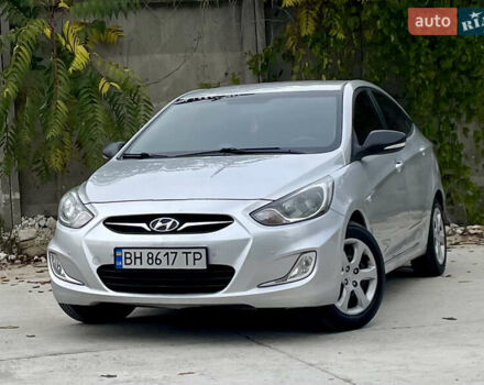 Хендай Акцент 2011 у Одесі на Automoto.ua Сірий Хендай Акцент, об'ємом двигуна 1.4 л та пробігом 184 тис. км за 7200 $, фото 10 на Automoto.ua