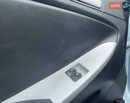 Сірий Хендай Акцент, об'ємом двигуна 1.4 л та пробігом 172 тис. км за 7299 $, фото 23 на Automoto.ua