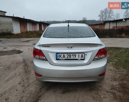 Серый Хендай Акцент, объемом двигателя 1.4 л и пробегом 177 тыс. км за 6100 $, фото 4 на Automoto.ua