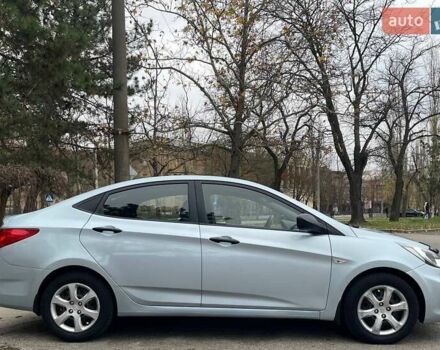 Сірий Хендай Акцент, об'ємом двигуна 1.4 л та пробігом 172 тис. км за 7299 $, фото 10 на Automoto.ua