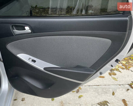 Хендай Акцент 2011 у Одесі на Automoto.ua Сірий Хендай Акцент, об'ємом двигуна 1.4 л та пробігом 184 тис. км за 7200 $, фото 48 на Automoto.ua