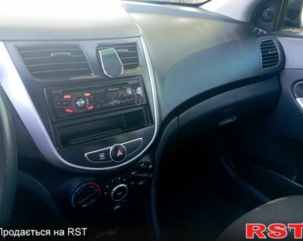 Сірий Хендай Акцент, об'ємом двигуна 1.4 л та пробігом 173 тис. км за 6300 $, фото 10 на Automoto.ua