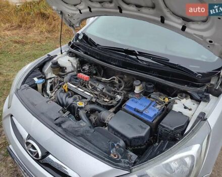 Серый Хендай Акцент, объемом двигателя 1.4 л и пробегом 177 тыс. км за 6100 $, фото 8 на Automoto.ua