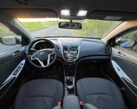 Серый Хендай Акцент, объемом двигателя 0 л и пробегом 225 тыс. км за 7000 $, фото 6 на Automoto.ua