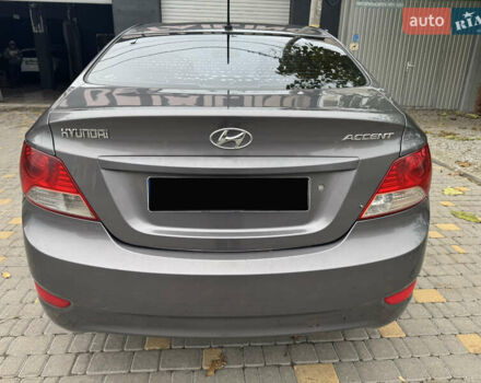 Серый Хендай Акцент, объемом двигателя 1.4 л и пробегом 253 тыс. км за 5200 $, фото 2 на Automoto.ua