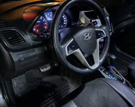 Сірий Хендай Акцент, об'ємом двигуна 1.4 л та пробігом 197 тис. км за 5500 $, фото 14 на Automoto.ua