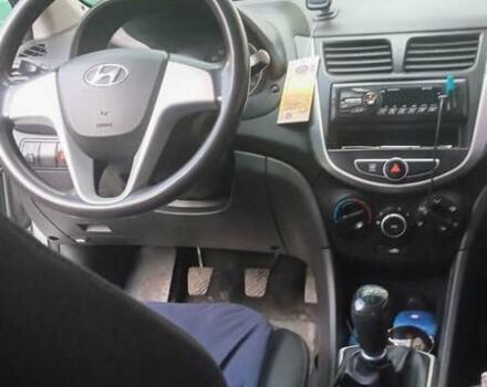 Серый Хендай Акцент, объемом двигателя 1.4 л и пробегом 190 тыс. км за 6300 $, фото 7 на Automoto.ua