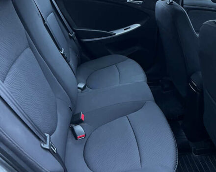 Серый Хендай Акцент, объемом двигателя 1.4 л и пробегом 79 тыс. км за 8100 $, фото 21 на Automoto.ua