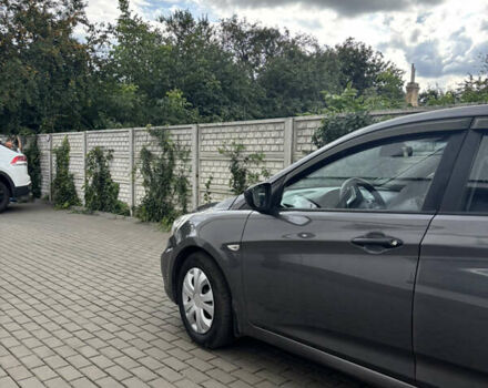 Сірий Хендай Акцент, об'ємом двигуна 1.4 л та пробігом 123 тис. км за 8100 $, фото 9 на Automoto.ua