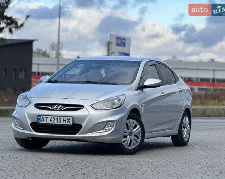 Серый Хендай Акцент, объемом двигателя 1.6 л и пробегом 138 тыс. км за 7900 $, фото 6 на Automoto.ua