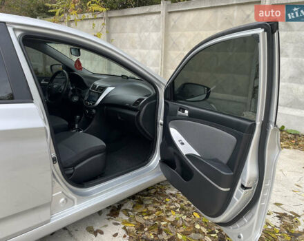 Хендай Акцент 2011 у Одесі на Automoto.ua Сірий Хендай Акцент, об'ємом двигуна 1.4 л та пробігом 184 тис. км за 7200 $, фото 38 на Automoto.ua