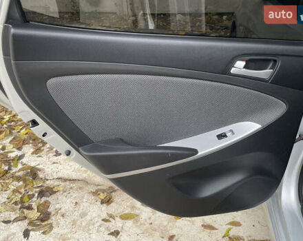 Хендай Акцент 2011 у Одесі на Automoto.ua Сірий Хендай Акцент, об'ємом двигуна 1.4 л та пробігом 184 тис. км за 7200 $, фото 53 на Automoto.ua