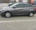 Серый Хендай Акцент, объемом двигателя 1.4 л и пробегом 238 тыс. км за 5950 $, фото 7 на Automoto.ua