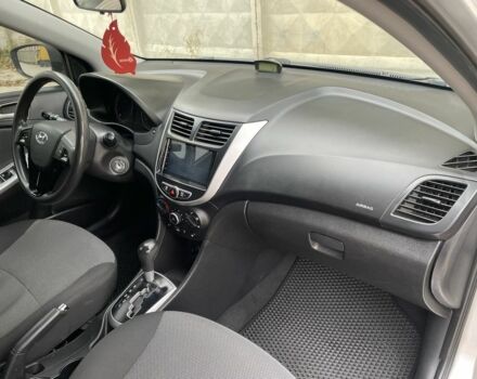 Хендай Акцент 2011 в Одессе на Automoto.ua Серый Хендай Акцент, объемом двигателя 1.4 л и пробегом 184 тыс. км за 7200 $, фото 12 на Automoto.ua