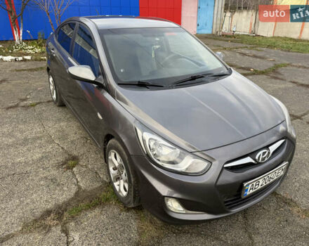 Серый Хендай Акцент, объемом двигателя 1.4 л и пробегом 206 тыс. км за 6400 $, фото 26 на Automoto.ua