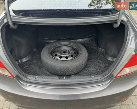 Серый Хендай Акцент, объемом двигателя 1.4 л и пробегом 253 тыс. км за 5200 $, фото 13 на Automoto.ua