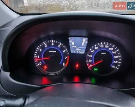 Серый Хендай Акцент, объемом двигателя 1.4 л и пробегом 177 тыс. км за 6100 $, фото 13 на Automoto.ua