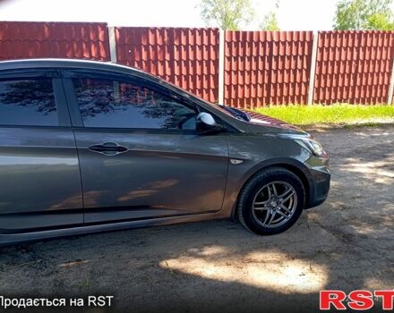 Сірий Хендай Акцент, об'ємом двигуна 1.4 л та пробігом 173 тис. км за 6300 $, фото 3 на Automoto.ua