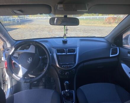 Хендай Акцент 2011 у Полтаві на Automoto.ua Сірий Хендай Акцент, об'ємом двигуна 1.4 л та пробігом 171 тис. км за 6499 $, фото 12 на Automoto.ua