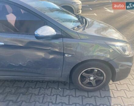 Сірий Хендай Акцент, об'ємом двигуна 1.4 л та пробігом 177 тис. км за 6000 $, фото 6 на Automoto.ua