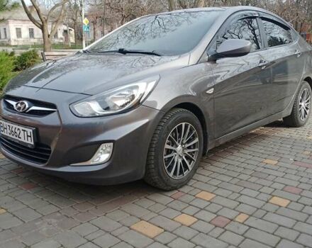 Серый Хендай Акцент, объемом двигателя 1.4 л и пробегом 163 тыс. км за 6700 $, фото 1 на Automoto.ua