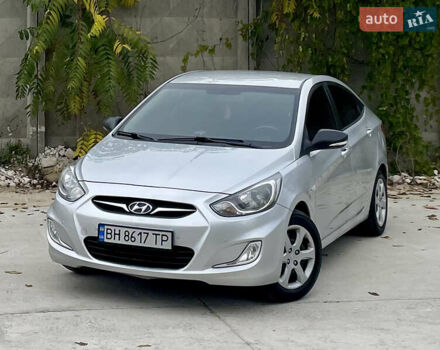 Хендай Акцент 2011 у Одесі на Automoto.ua Сірий Хендай Акцент, об'ємом двигуна 1.4 л та пробігом 184 тис. км за 7200 $, фото 15 на Automoto.ua