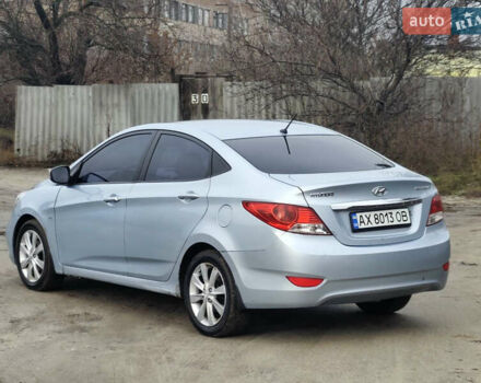 Серый Хендай Акцент, объемом двигателя 1.6 л и пробегом 267 тыс. км за 6500 $, фото 3 на Automoto.ua