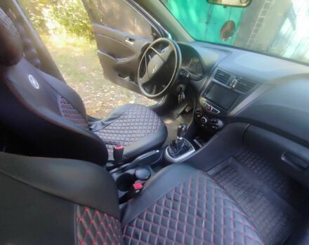 Серый Хендай Акцент, объемом двигателя 1.4 л и пробегом 163 тыс. км за 7000 $, фото 21 на Automoto.ua