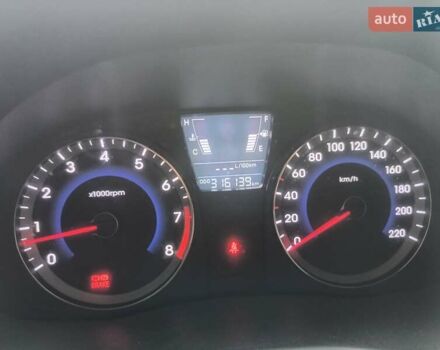 Серый Хендай Акцент, объемом двигателя 1.4 л и пробегом 316 тыс. км за 5800 $, фото 2 на Automoto.ua