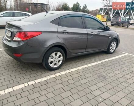Серый Хендай Акцент, объемом двигателя 1.4 л и пробегом 238 тыс. км за 5950 $, фото 3 на Automoto.ua