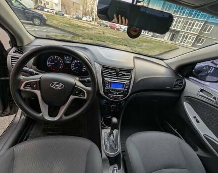 Серый Хендай Акцент, объемом двигателя 1.4 л и пробегом 233 тыс. км за 6250 $, фото 19 на Automoto.ua